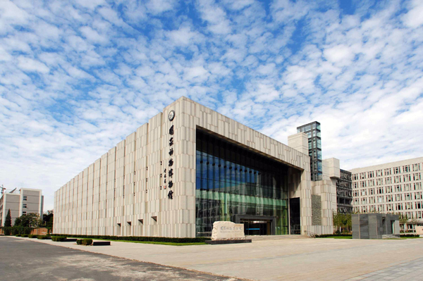 北京汽車博物館不銹鋼風管安裝